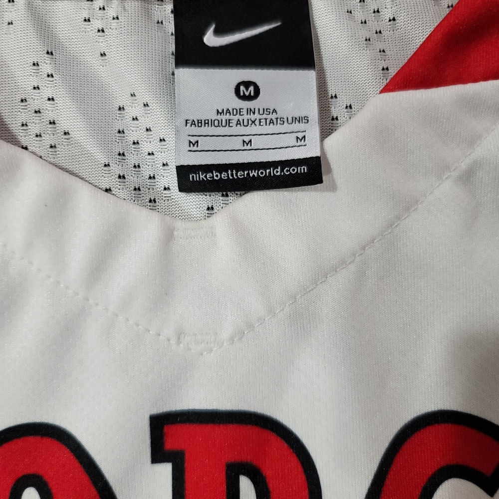 University of Georgia Bulldogs women basketball jersey. - Picture 5 of 6